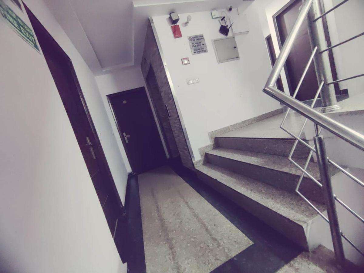 Hotel Saya Deluxe Near New Delhi Railway Station ' Dış mekan fotoğraf