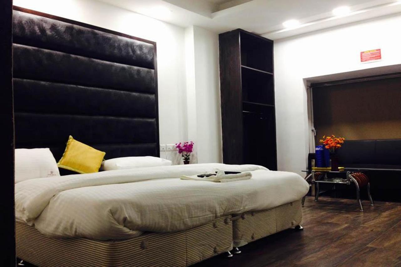 Hotel Saya Deluxe Near New Delhi Railway Station ' Dış mekan fotoğraf